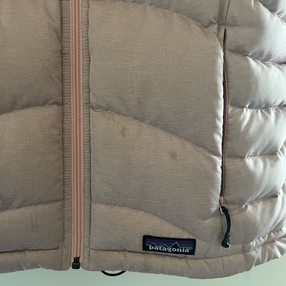 Patagonia Down Puffer Vest - Picture 2 of 3